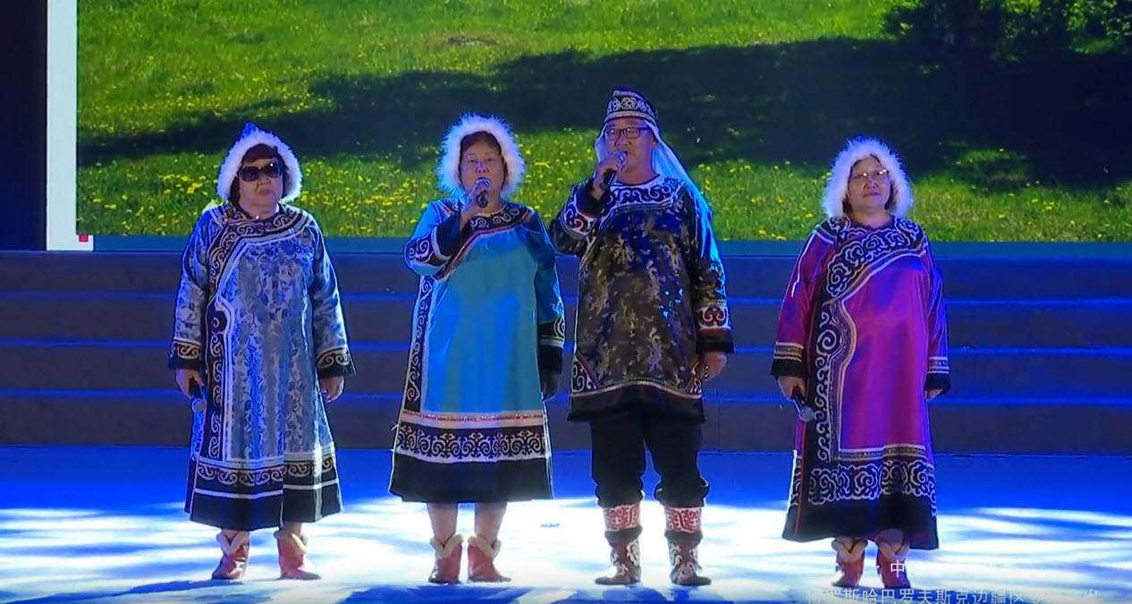 Песня "ми боаи наи" - Фольклорный коллектив "Мангбо дярини" села Лидога Нанайского района